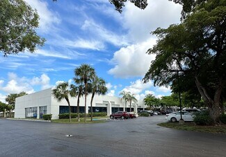 Plus de détails pour 3600-3665 Park Central Blvd N, Pompano Beach, FL - Industriel/Logistique à louer