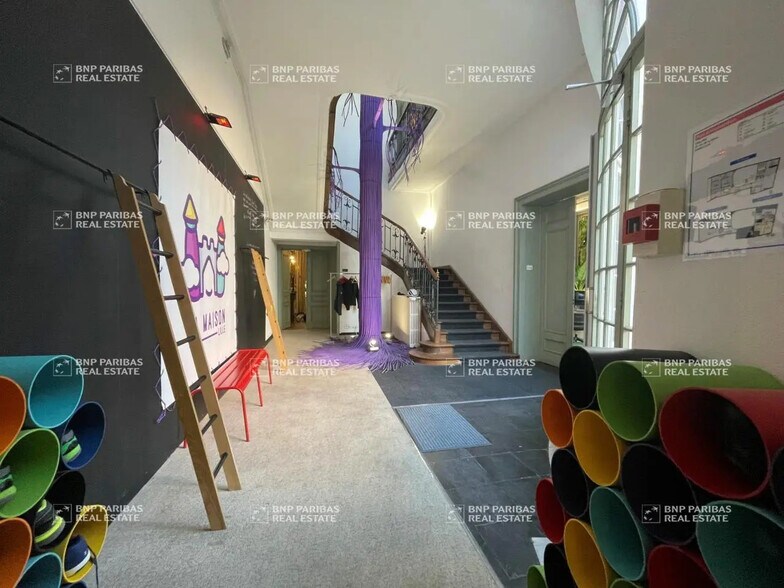37 Rue De La Barre, Lille à louer - Photo de l’immeuble – Image 3 sur 27