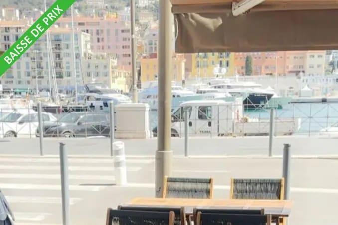 Local commercial dans Nice à louer Photo de l’immeuble– Image 1 sur 7