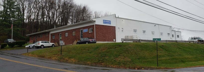 4 Alcap Rdg, Cromwell, CT à louer Photo principale– Image 1 sur 17