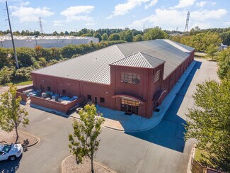 Plus de détails pour 10030 Callabridge Ct, Charlotte, NC - Local commercial à vendre