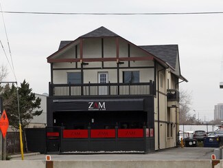 Plus de détails pour 1340 The Queensway, Toronto, ON - Local commercial à louer