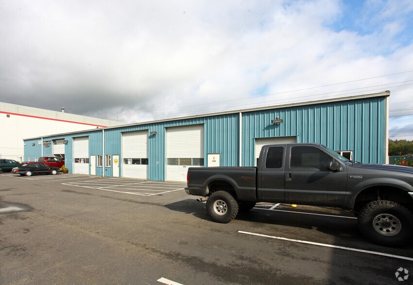 17239-17251 Tye St, Monroe, WA à louer - Photo de l’immeuble – Image 2 sur 2