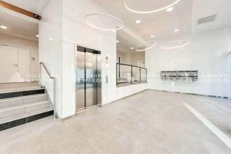 120 Rue Masséna, Lyon à louer - Photo de l’immeuble – Image 3 sur 34