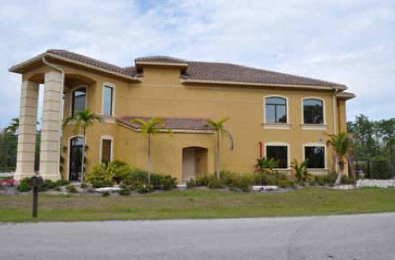 28411 Race Track Rd, Bonita Springs, FL à vendre - Photo de l’immeuble – Image 3 sur 17