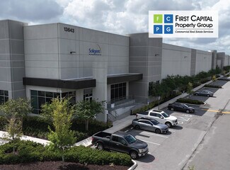 Plus de détails pour 13643 S Orange Ave, Orlando, FL - Industriel/Logistique à louer