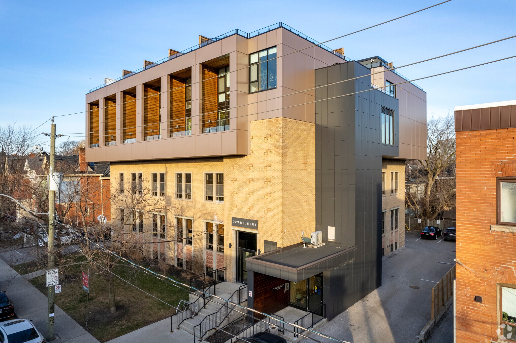 455 Dovercourt Rd, Toronto, ON à louer Photo principale– Image 1 sur 10