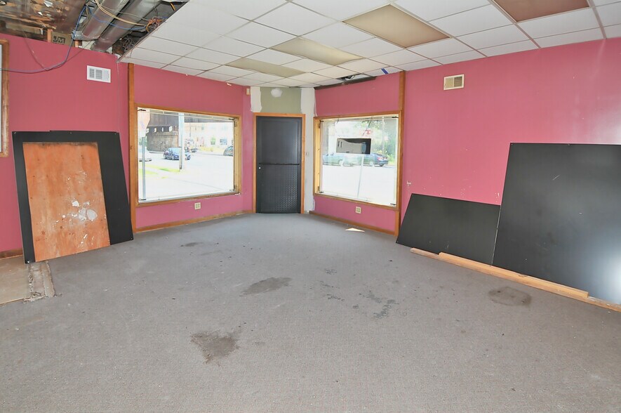 511 W Westfield Ave, Roselle Park, NJ à vendre - Photo de l’immeuble – Image 3 sur 25