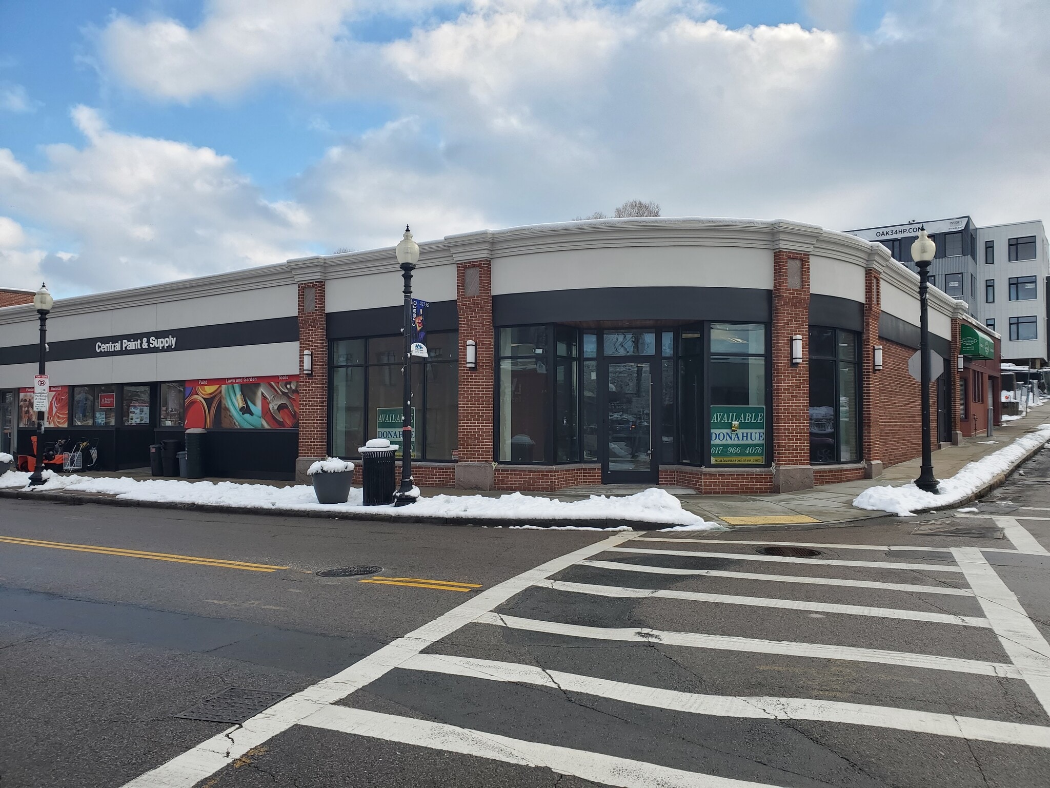 1202-1212 River St, Hyde Park, MA à louer Photo de l’immeuble– Image 1 sur 2