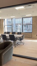 730 N Franklin St, Chicago, IL à louer - Vidéo sur l’annonce professionnelle 