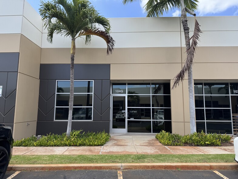 2106 Lauwiliwili St, Kapolei, HI à louer - Photo de l’immeuble – Image 1 sur 4