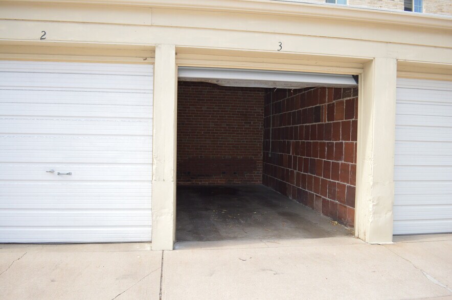 961 N Marion St, Denver, CO à vendre - Photo intérieure – Image 2 sur 46