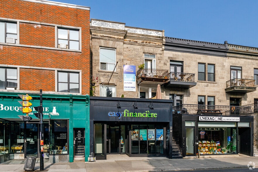 807-813 Av Du Mont-Royal E, Montréal, QC à vendre - Photo principale – Image 1 sur 4