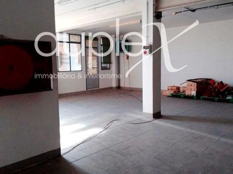 Industriel/Logistique dans Mataró, Barcelona à vendre - Photo de l’immeuble – Image 3 sur 8