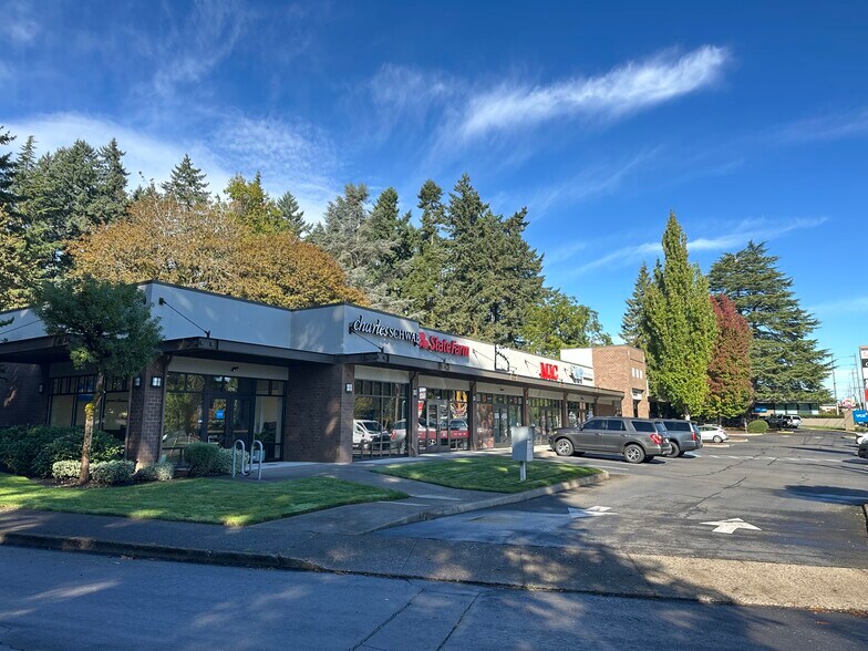 4093 Commercial St SE, Salem, OR à louer - Photo de l’immeuble – Image 1 sur 7