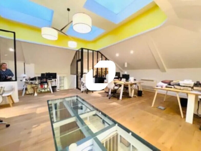 Bureau dans Paris à louer - Photo de l’immeuble – Image 3 sur 11
