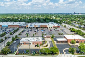 851-933 Meacham Rd, Elk Grove Village, IL - Vue aérienne  vue de carte - Image1