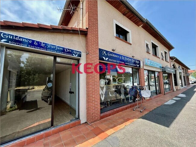 Plus de détails pour Local commercial à vendre