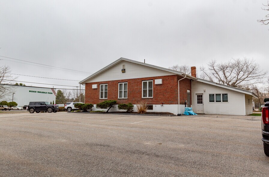 966 Riverside St, Portland, ME à vendre - Photo de l’immeuble – Image 2 sur 10