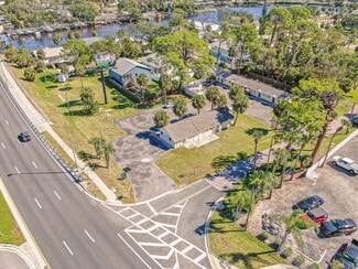 Plus de détails pour Two Commercial Assets for Sale – à vendre, New Port Richey, FL