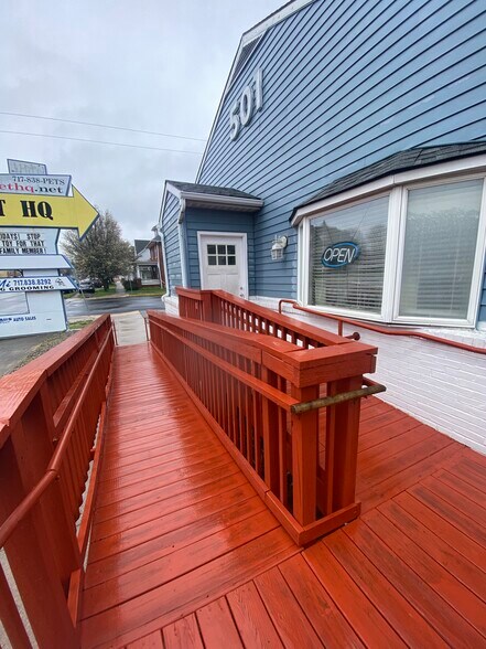501 E Main St, Palmyra, PA à louer - Photo de l’immeuble – Image 3 sur 10