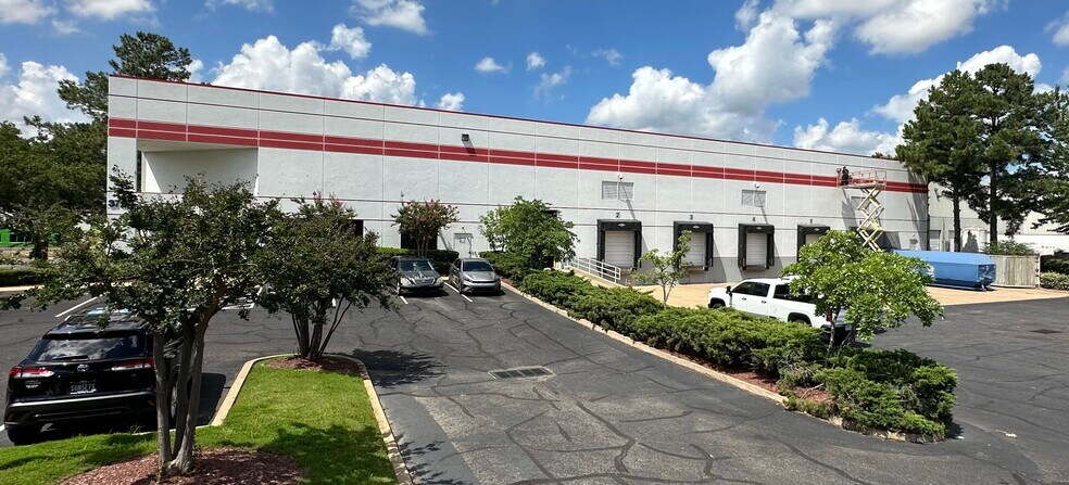 3720 Distriplex Dr N, Memphis, TN à louer - Photo de l’immeuble – Image 3 sur 6