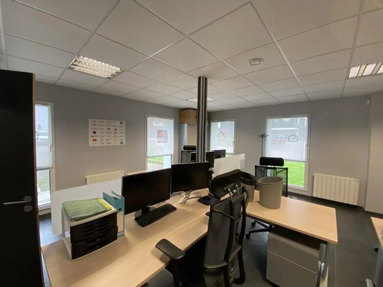 Bureau dans Boos à louer - Photo intérieure – Image 3 sur 4