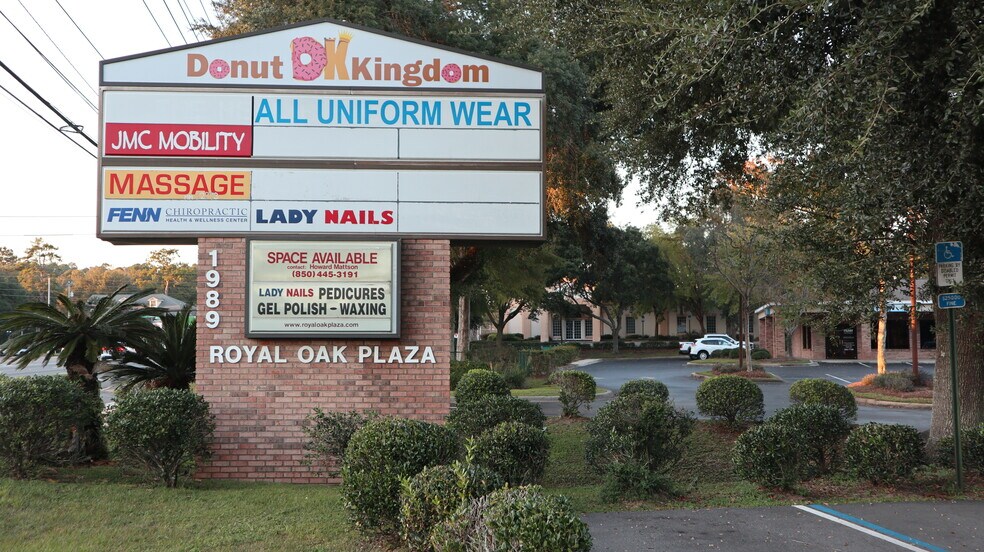 1989 Capital Cir NE, Tallahassee, FL à vendre - Photo de l’immeuble – Image 3 sur 8