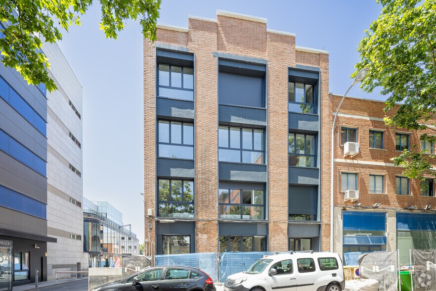 Calle Albarracín, 30, Madrid, Madrid à vendre - Photo de l’immeuble – Image 2 sur 2