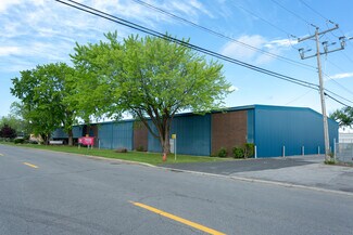 Plus de détails pour 2089-2111 Rue de la Province, Longueuil, QC - Industriel/Logistique à vendre