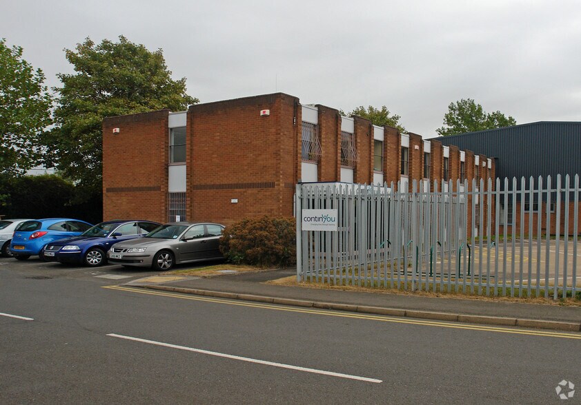 Brindley Rd N, Coventry à louer - Photo de l’immeuble – Image 2 sur 7