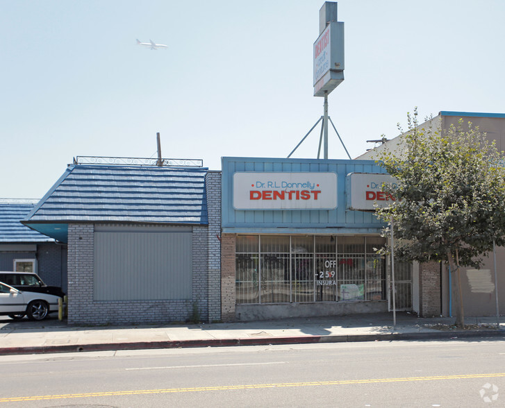 962 W Manchester Ave, Los Angeles, CA à louer - Photo principale – Image 1 sur 5