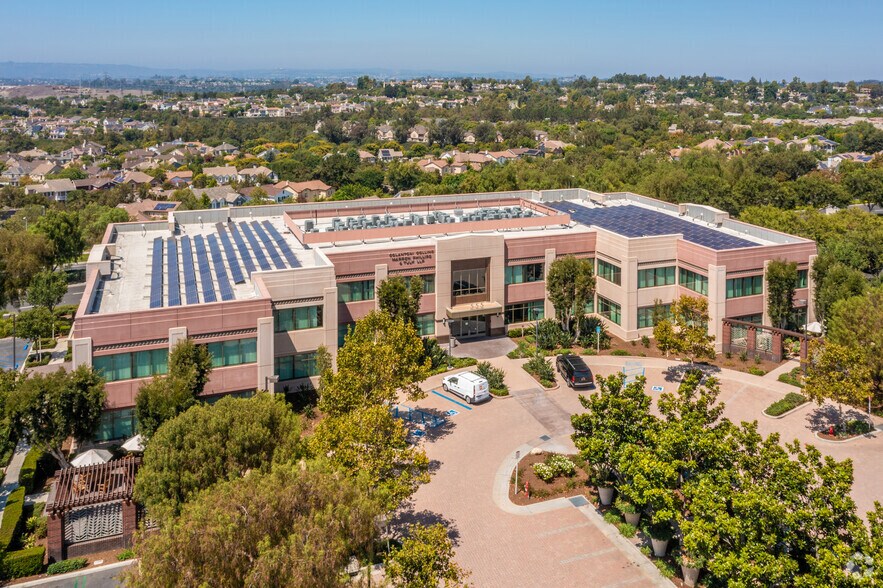 555 Corporate Dr, Ladera Ranch, CA à louer - Aérien – Image 3 sur 7