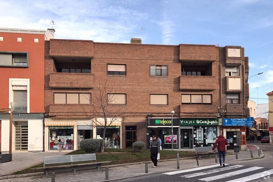 Plaza San Juan, 1, Parla, Madrid à louer - Photo de l’immeuble – Image 2 sur 2