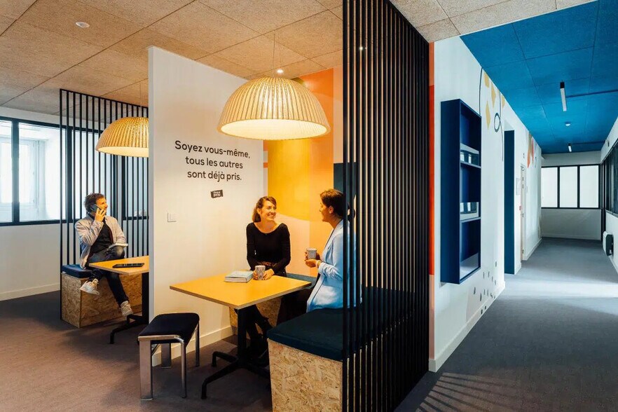 Allée Du 9 Novembre 1989, Avrillé à louer - Photo de l’immeuble – Image 2 sur 8