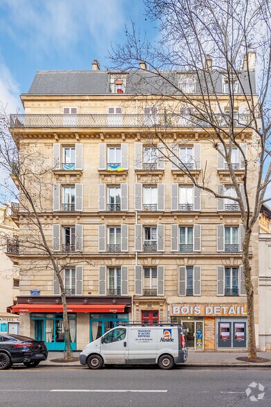 Immeuble residentiel dans Paris à vendre - Photo de l’immeuble – Image 3 sur 3