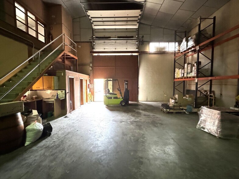 Industriel/Logistique dans Benifaió, Valencia à vendre - Photo principale – Image 1 sur 21