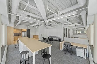 5 Park Plaza, Irvine, CA à louer Photo intérieure– Image 2 sur 7