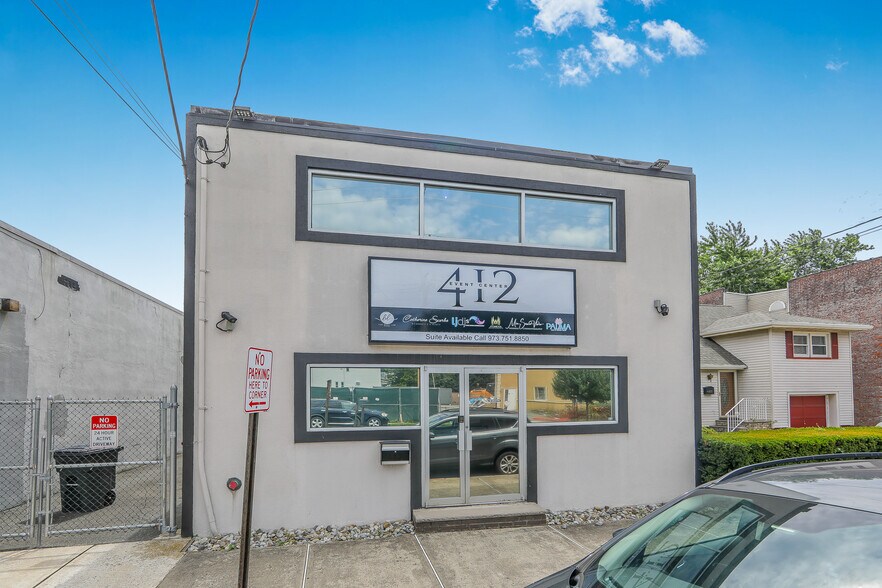412 Main Ave, Clifton, NJ à louer - Photo de l’immeuble – Image 2 sur 26