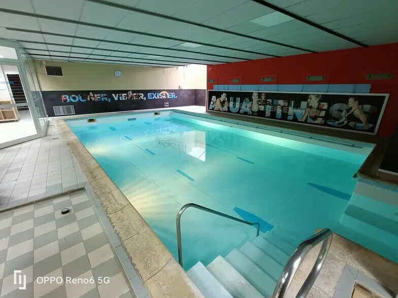 Local commercial dans Angers à vendre - Photo de l’immeuble – Image 2 sur 10