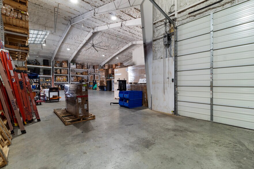 4481 Roans Chapel Rd, College Station, TX à louer - Photo de l’immeuble – Image 3 sur 14