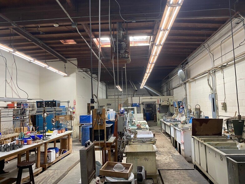 3014-3018 N Coolidge Ave, Los Angeles, CA à louer - Photo de l’immeuble – Image 3 sur 12