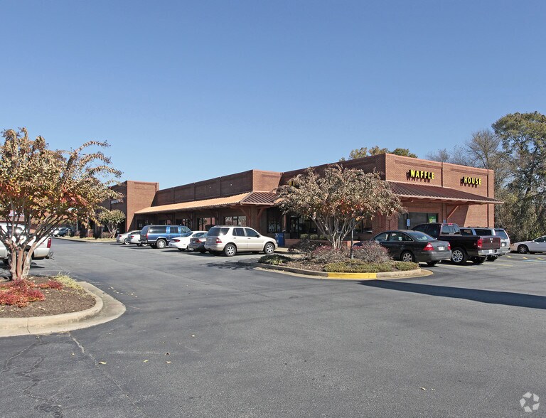 9529-9539 Hwy 92, Woodstock, GA à louer - Photo principale – Image 1 sur 7
