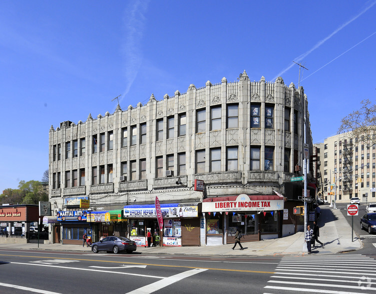 1877 Webster Ave, Bronx, NY à louer - Photo de l’immeuble – Image 3 sur 8