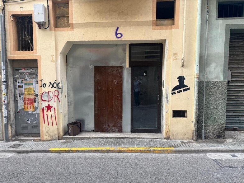 Immeuble residentiel dans Berga, Barcelona à vendre - Photo intérieure – Image 1 sur 2