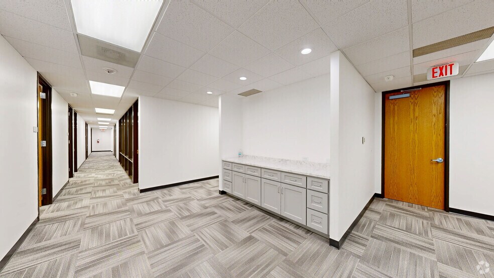 3125 Poplarwood Ct, Raleigh, NC à louer - Numérisation 3D Matterport – Image 2 sur 14