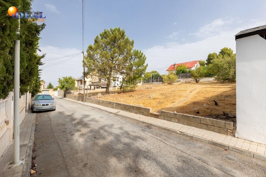 Calle Cerrillo Redondo, 166, La Zubia, Granada à vendre - Photo de l’immeuble – Image 2 sur 14