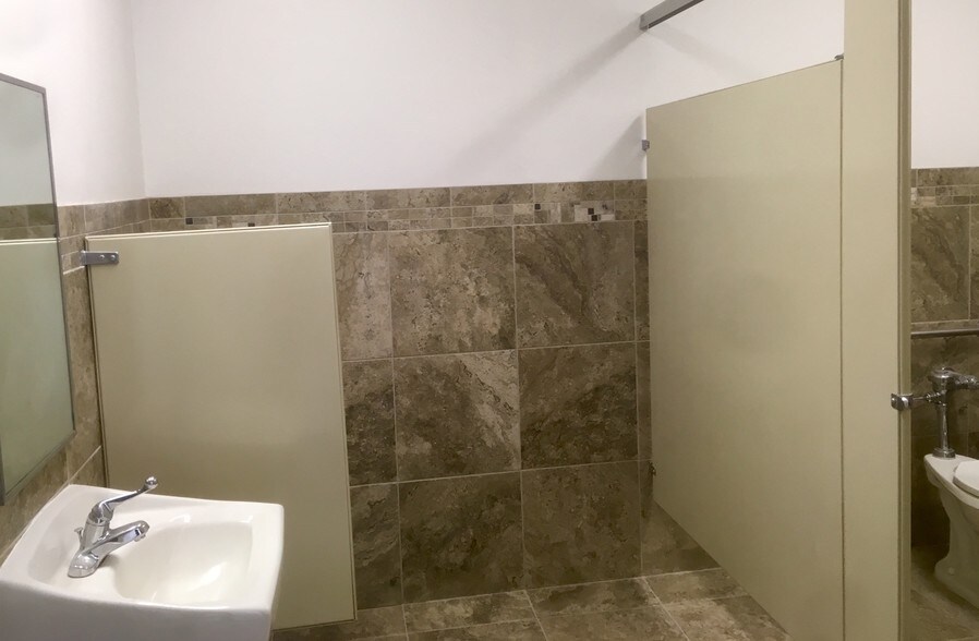15403-15447 Anacapa Rd, Victorville, CA à vendre - Photo intérieure – Image 3 sur 29
