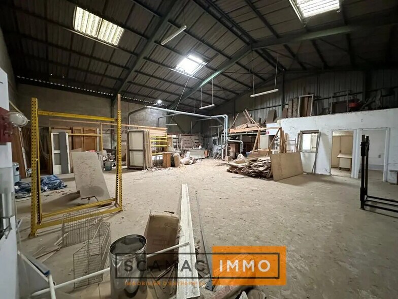Industriel/Logistique dans Gignac-la-Nerthe à louer - Photo de l’immeuble – Image 3 sur 6