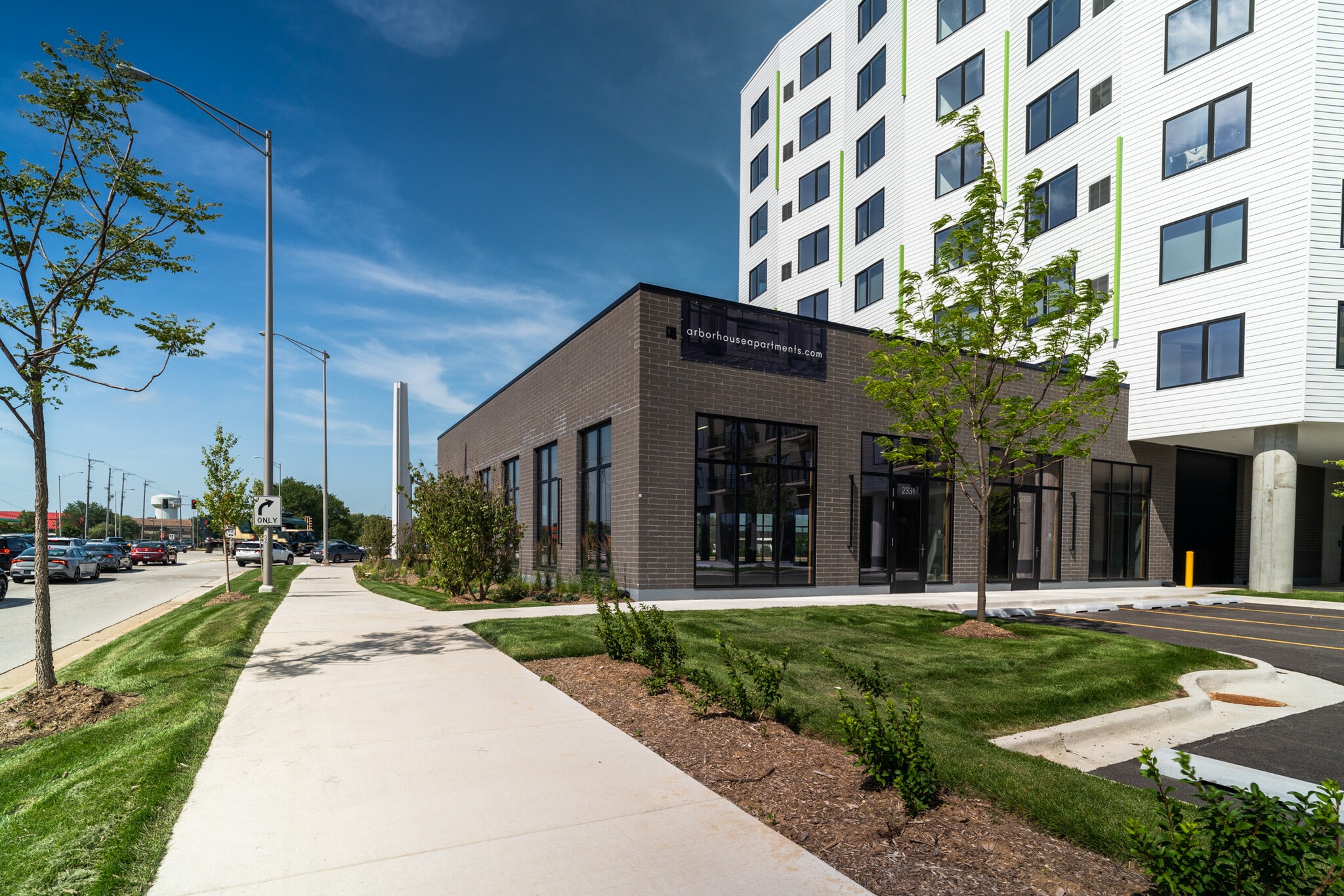 25 E Algonquin Rd, Arlington Heights, IL à louer Photo intérieure– Image 1 sur 18